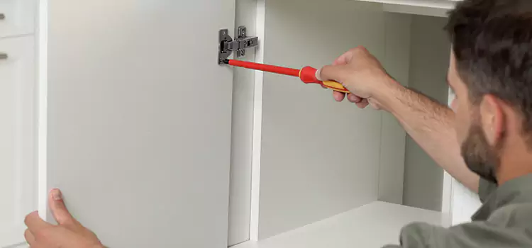 Screen Door Hinge Repair Menifee